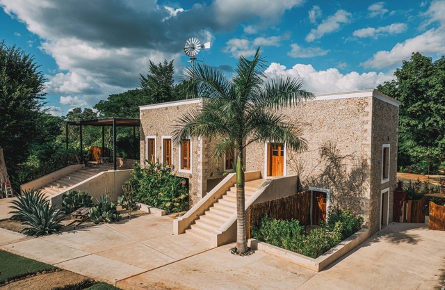 World-class hacienda style in the jungle-Cenote/lush gardens/premium amenities