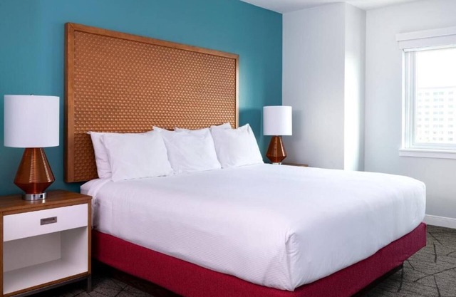 WorldMark Anaheim - 1 BR Condo