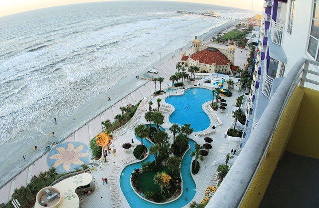 WorldMark Ocean Walk 2br Ocean Front Condo