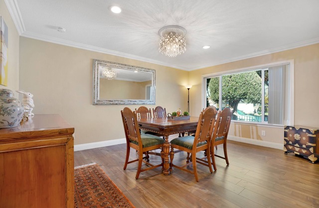 WOW! Better Than A Hotel! SPACIOUS 4BR in SAN JOSE