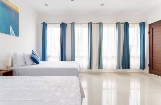 Wow! Gated House/WiFi/5 rooms/12 pax/Pool Private