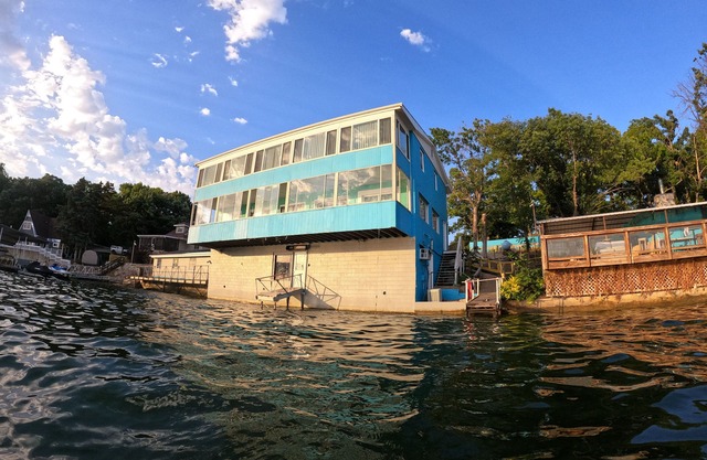 WOW! Lakefront living on the 4MM - Best view on the Lake!