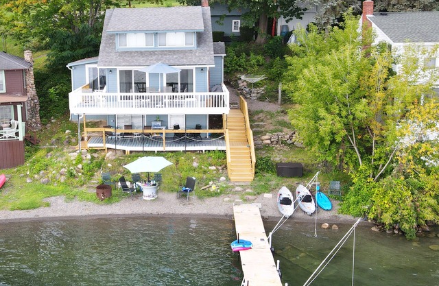 WOW! Newly Renovated Cottage on Keuka Lake. Perfect for a Vacation on the Water
