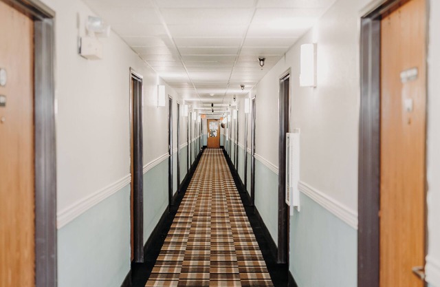 Wrangler Hotel