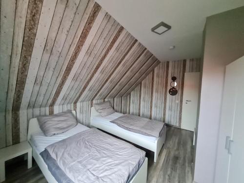 Wunderschöne Ferienwohnung in Großwaabs mit Garten, Terrasse und Grill