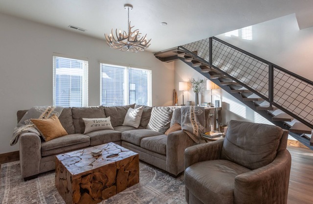 Wydaho Lodge is a Stylish and luxurious home near Jackson Hole and Grand Targhee