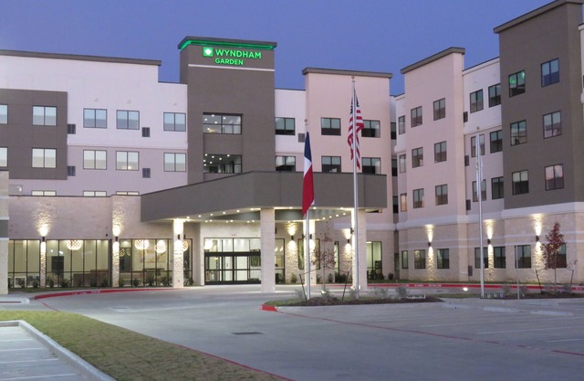 Wyndham Garden College Station