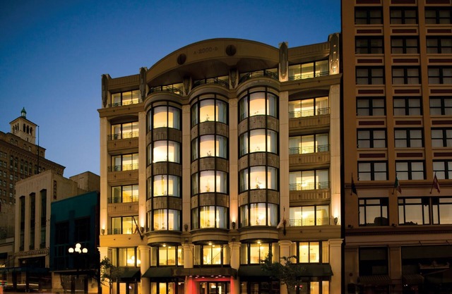 Wyndham Harbour Lights | Two Studio Suites