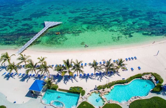 Wyndham Reef Resort Beachfront 2B/2B Villa with 2 Twin Murphy Beds