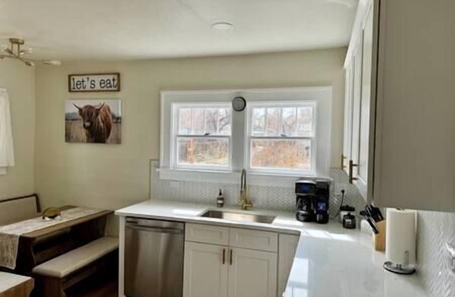 Wyoming Freedom - Centrally Located Mid-Century Charmer