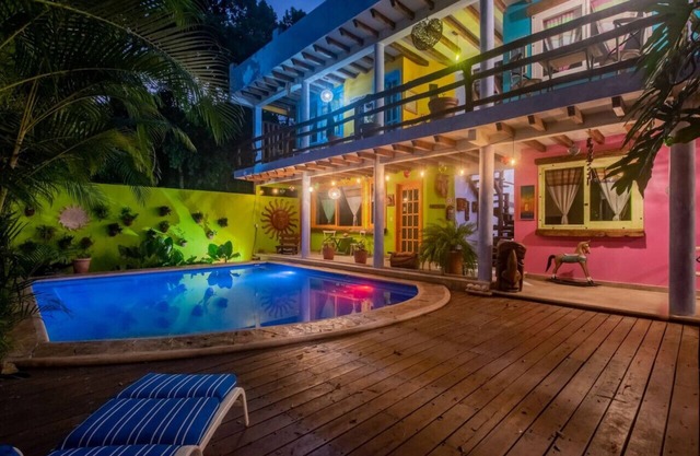 Xcaret Jungle: Monkey Haven Stay