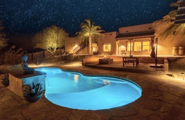 Xenia Outpost @xeniaoutpost~A PrivateTranquil Oasis w/Roof Deck