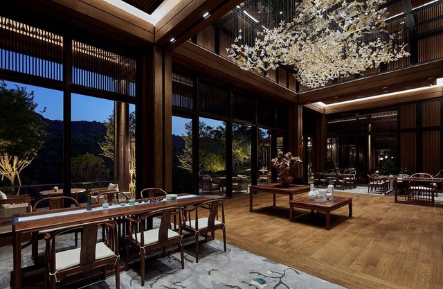 Xianghu Xiaoyao Manor