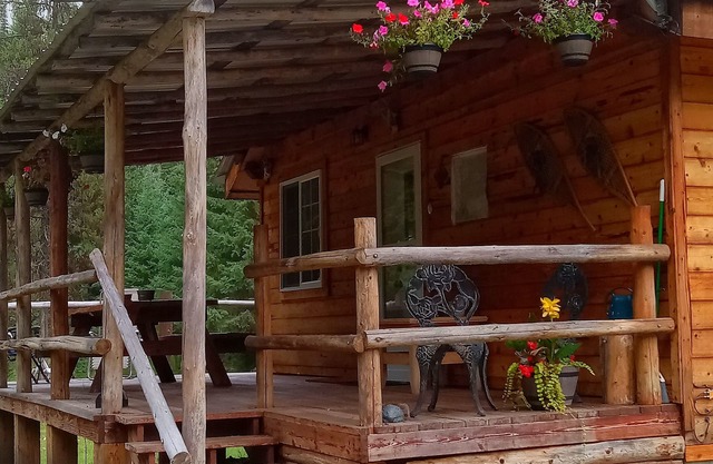 Yaak, Montana, Remote Northwest Rocky Mountain Cabin, 50 miles north of Troy, MT