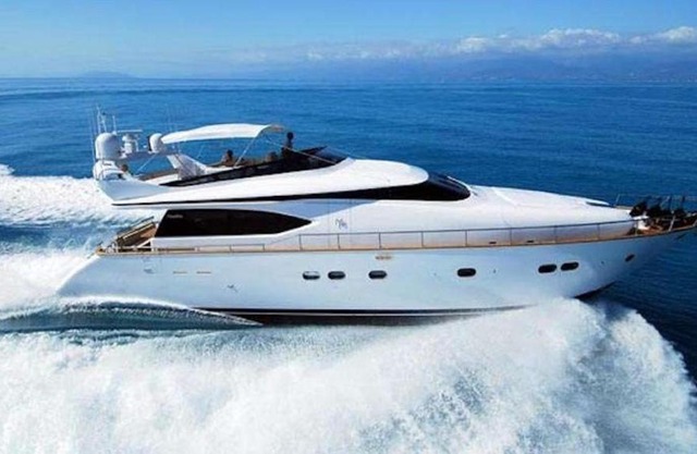 Yacht Angelo Blu