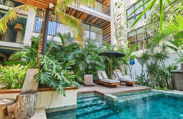 Yamm Tulum 301 By Lockey
