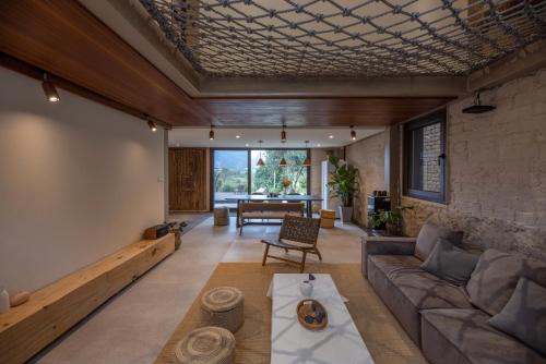 Yangshuo Hillside Homestay