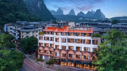 Yangshuo Lisa Boutique Hotel