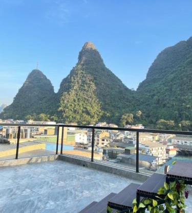 Yangshuo Yihan Resort Hotel