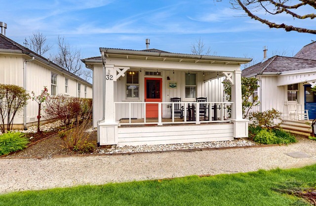 Yarmouth Yacht Club in Seabrook - Close to Downtown and Park