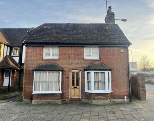Ye Olde Cottage