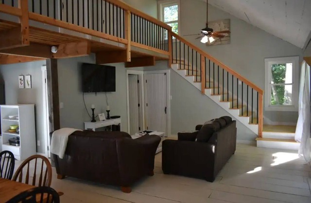 Year Round Cabin in Litchfield