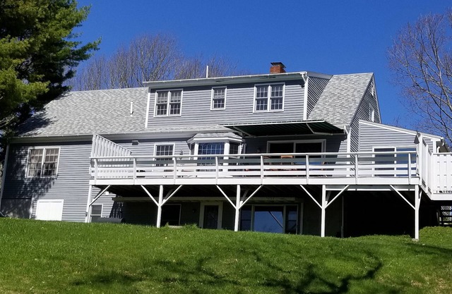 Ganzjahresvermietung mit Blick auf den Damariscotta River (gratis Kajakfahren)