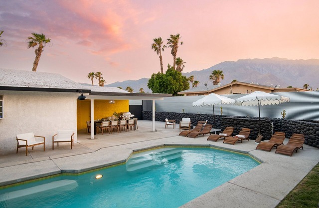Yellowjacket by AvantStay | Entertainer’s Yard 20min 2 Coachella Valley Preserve