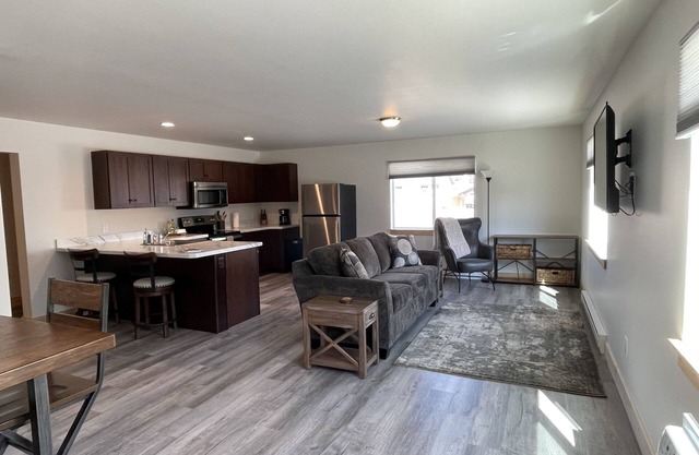 Yellowstone Retreat Rentals UD: two blocks from Yellowstone!