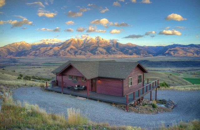 Yellowstone Sky House