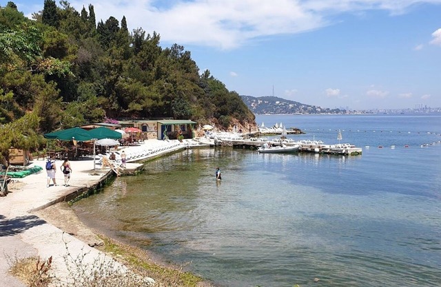 Yeni YALI - Burgaz Island - Princes' Islands, 2 minutes walk to beaches