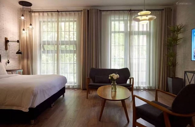 Yi Stack Hotel