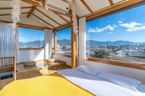 Yiho Inn