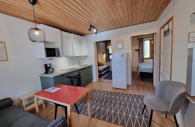 Ylläksen Metsäpirtti - Ulkoilijan koti