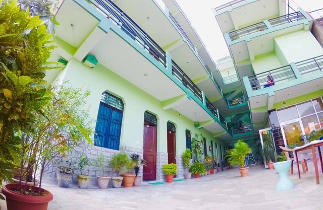Yoga Villa - EINE NEUE YOGA HUB