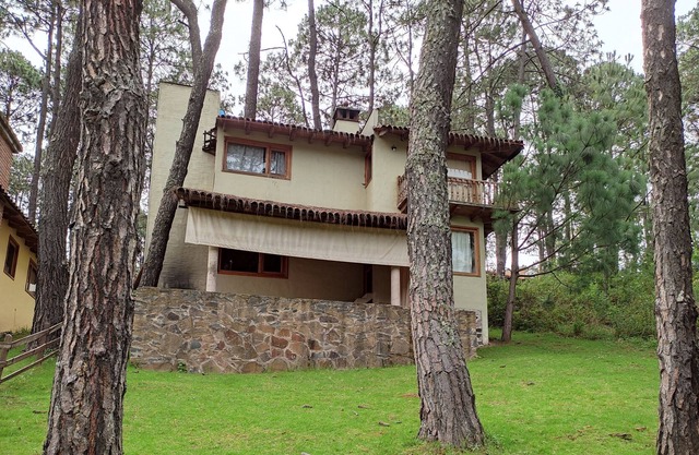 Yola Cabin