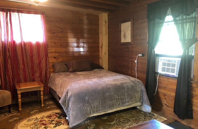 Yola Lodge CABIN 1, Lake George, Minnesota, Itasca Park/Park Rapids/Bemidji
