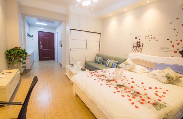 Youjia Apartment