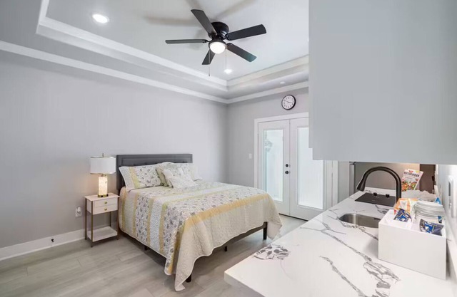 Your Ideal Studio Near Medical Ctr & Downtown