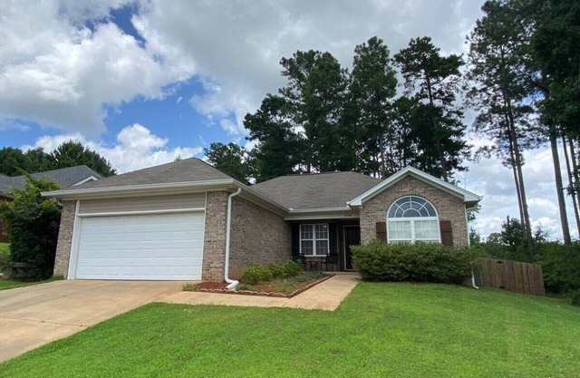 Your Auburn Home - 3/2, Quiet cul-de-sac