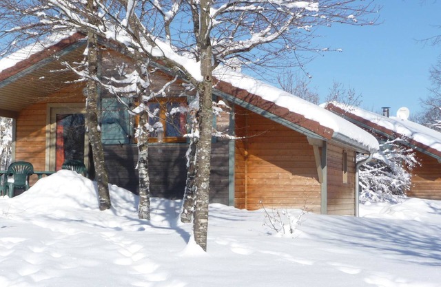 Your chalet 1500m from the cascades-D