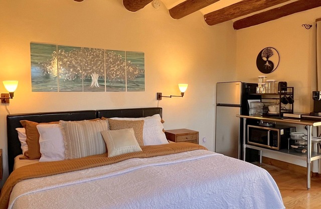 Your Destination Retreat Near Santa Fe