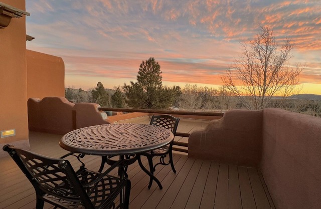 Your Destination Retreat Near Santa Fe