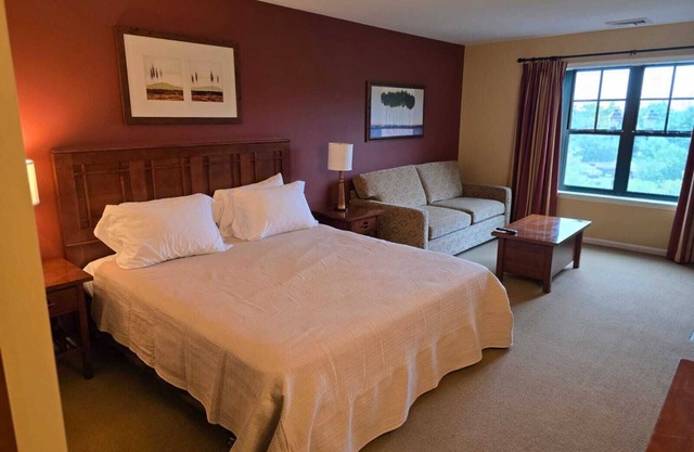 Your Family Adventure Awaits in the Appalachian Hotel at Mountain Creek Resort!
