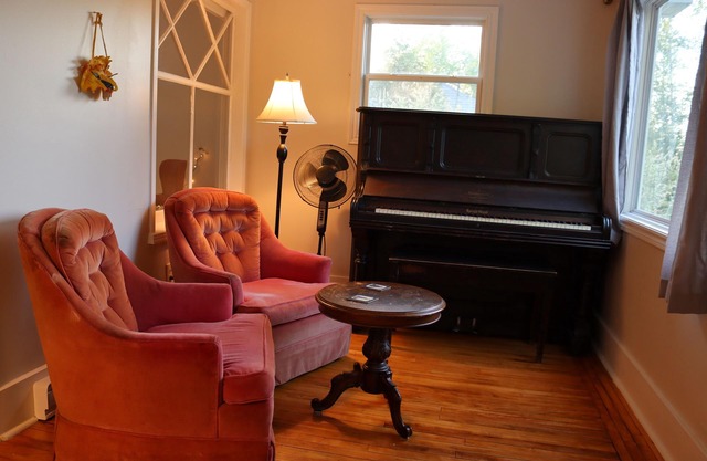 Your Home Away From Home In Minto NB! Close to Grand Lake