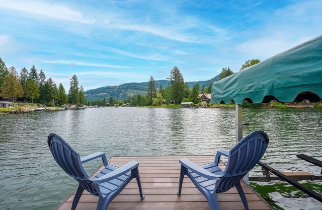 Your Lake Pend Orielle Get Away, beautiful waterfront home with private dock