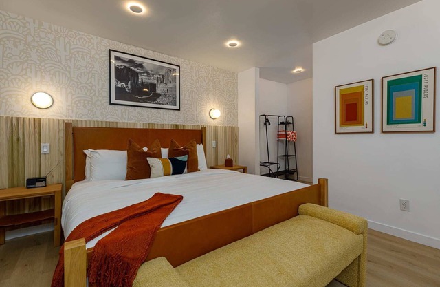 Your National Park Getaway l King and Queen Suite