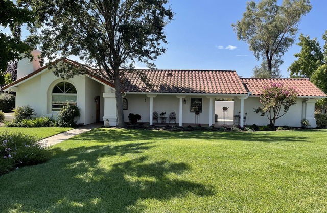 CHARMING CASITA AUF 10 MEER NÄHE DER STADT