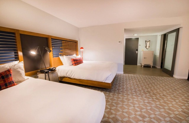 Your Private Nature Getaway: 2 Suites w/ Resort View | Family Ready Stay