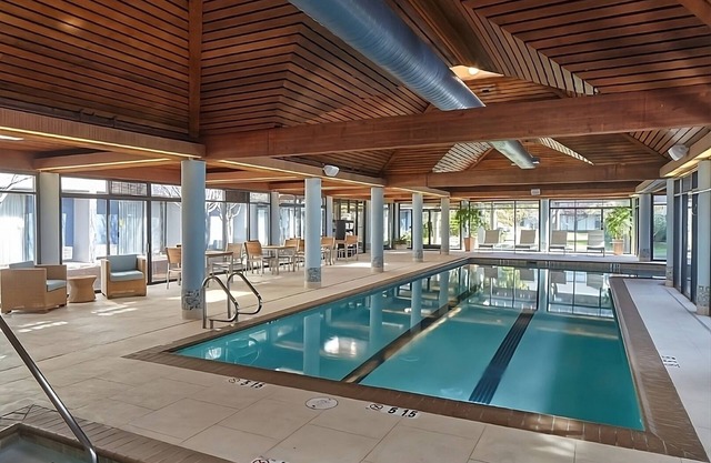 Your Relaxing Getaway Awaits! w/ Pool, Near Ripley's Believe It Or Not! Museum!